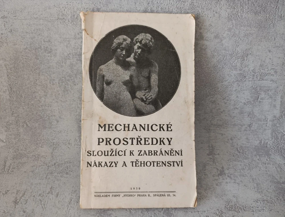 Mechanické prostředky sloužící k zabránění nákazy a těhotenství, r.1930