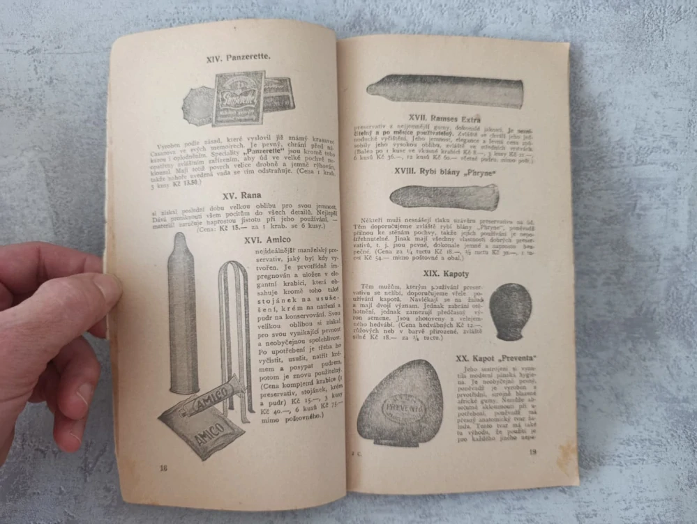 Mechanické prostředky sloužící k zabránění nákazy a těhotenství, r.1930